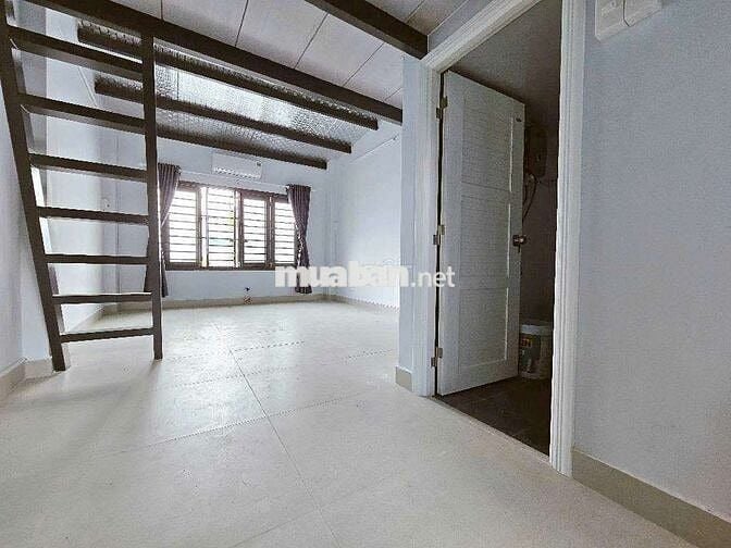 NHÀ MỚI NƠ TRANG LONG 2 TẦNG DÒNG TIỀN 20TR/TH, GẦN BX MIỀN ĐÔNG