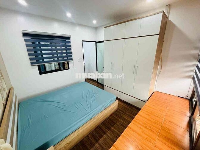 PENTHOUSE TẬP THỂ NGHĨA TÂN – 120M2 –  Ô TÔ ĐỖ CỬA