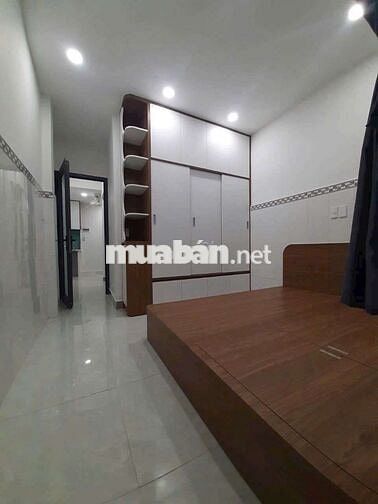 CHO THUÊ NHÀ MẶT TIỀN LÊ HỒNG PHONG Q5