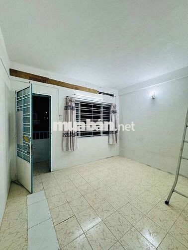 Cho thuê chung cư Độc Lập - lầu 3 - 60m2 (1PN 1WC) giá thuê nhanh 6 TR