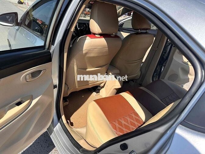 Toyota Vios 2017 1.5E MT Bạc