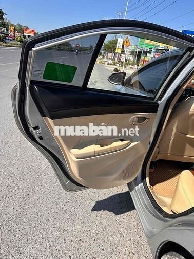 Toyota Vios 2017 1.5E MT Bạc