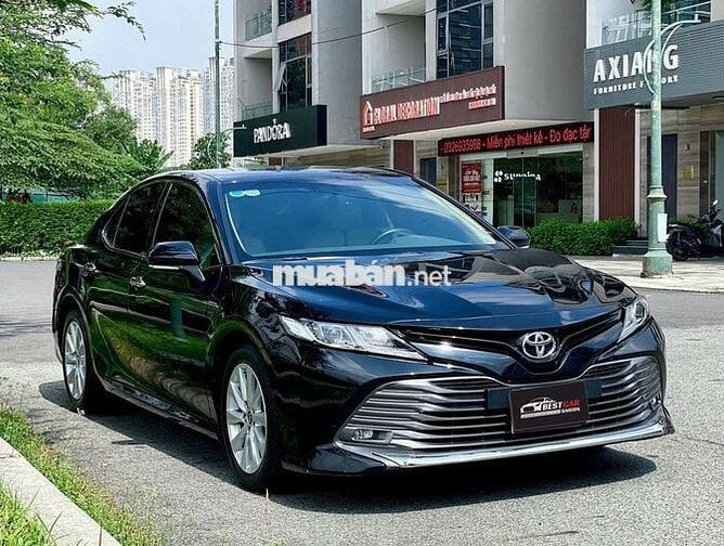 Toyota Camry 2.0G 2021 Đen - 31000 km