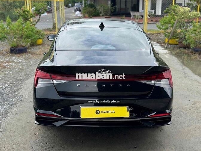 Hyundai Elantra 2023 1.6 AT Đặc biệt - 42000 km