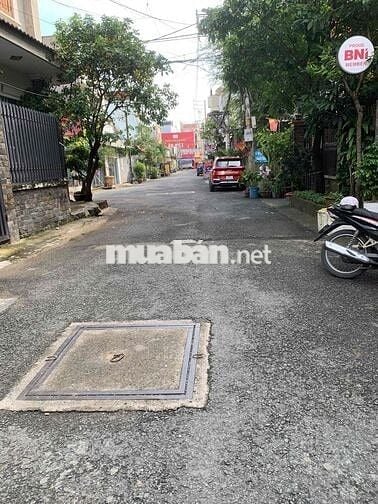 Bán 2 căn nhà 8x12m, đường 10m, 1/ Tô Ký, đối diện ĐH GTVT, Q12