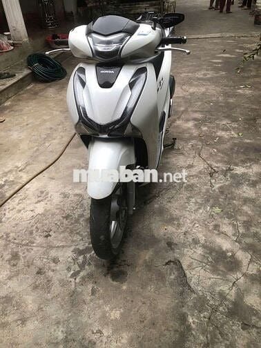 Honda SH màu Trắng bien 1995