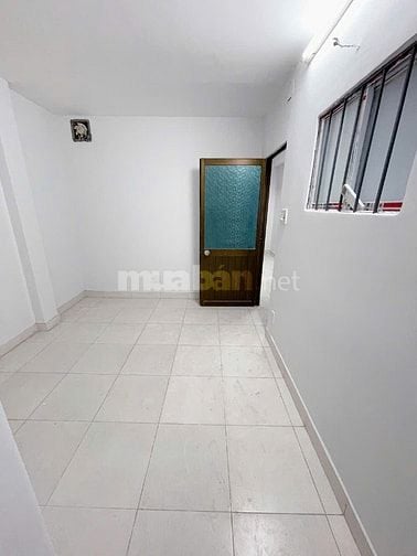 Phòng đẹp mới 100% Trường Chinh Cộng Hoà ( Gần BigC ). Q Tân Phú - Chỉ