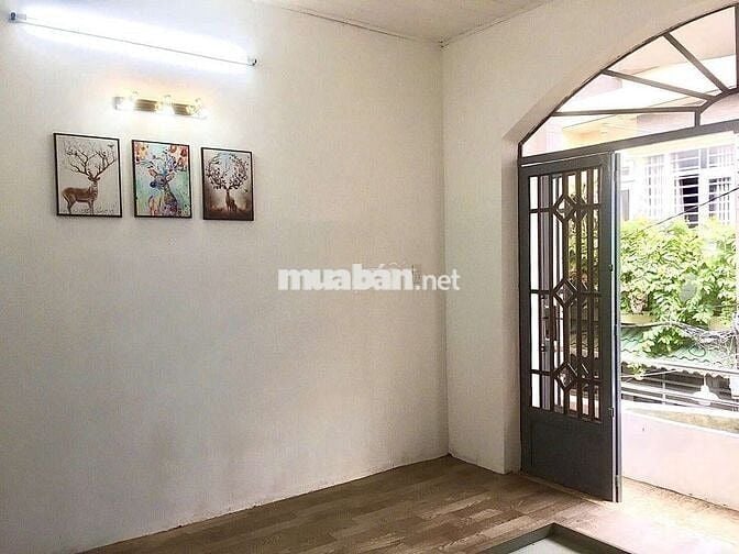 Cho thuê nguyên căn 90 m2, hẻm xe tải, trệt lầu, 2PN, 2WCGiá 8.5 triệu