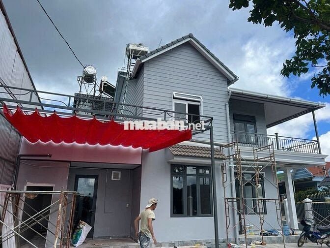 Cho thuê biệt thự hai mặt tiền  Xuân Trường