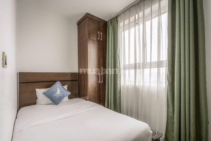 Bán Toà 8 Tầng Thang Máy Vip Plo Nguyên Hồng Dt88m MT8,8m đg hè oto .