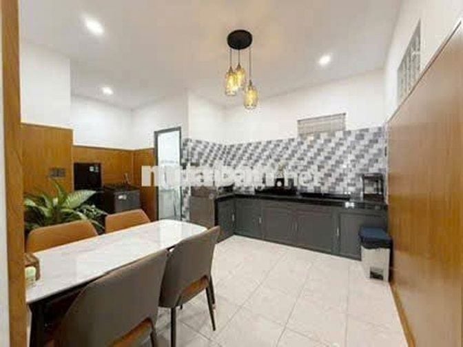 Cho thuê nhà nguyên căn đường Trần Phú