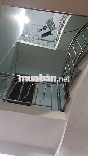 BÁN NHÀ MẶT TIỀN ĐƯỜNG NGÔ QUYỀN, HẢI PHÒNG - GIÁ 4 TỶ 5