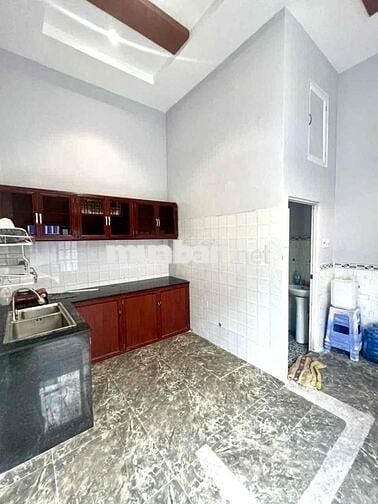 Cho Thuê Nhà Góc 2MT Lê Văn Phan, P Phú Thọ Hoà, Tân Phú