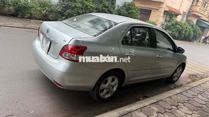 Toyota Vios Bạc Số sàn