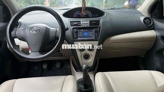 Toyota Vios Bạc Số sàn