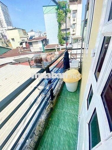 Bán nhà Trần Quang Diệu & Lê Văn Sỹ quận 3 ,3 tầng BTCT chỉ 2,4tỷ TL