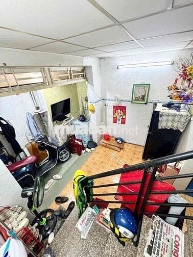 Bán nhà Trần Quang Diệu & Lê Văn Sỹ quận 3 ,3 tầng BTCT chỉ 2,4tỷ TL