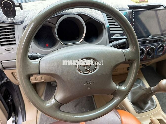 Toyota Fortuner 2010 2.5G - 245000 km