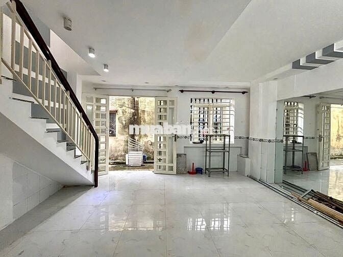 Nhà trệt lầu 2PN hẻm đường Trần Nam Phú chỉ 4 triệu