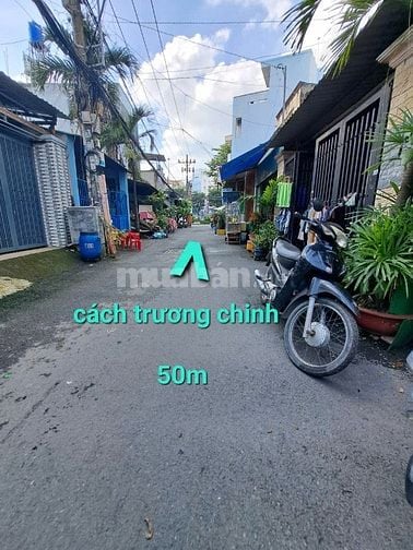 Nhà chính chủ 137m2 1 phòng ngủ đường Trường Chinh Quận 12