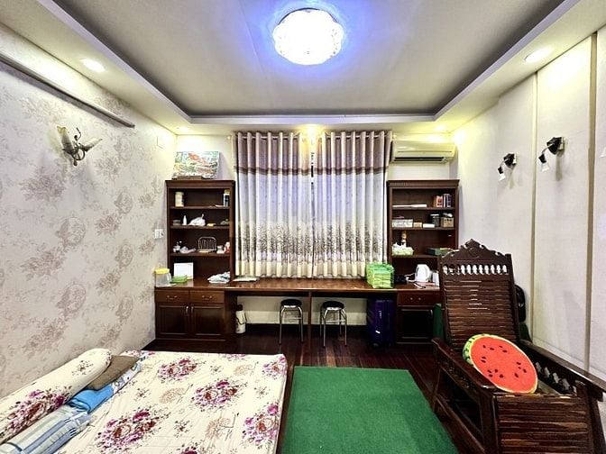 Nhà 4 tầng, diện tích 74m² (4.3 x 16.8), Đỗ Xuân Hợp, giá 5.9 tỷ