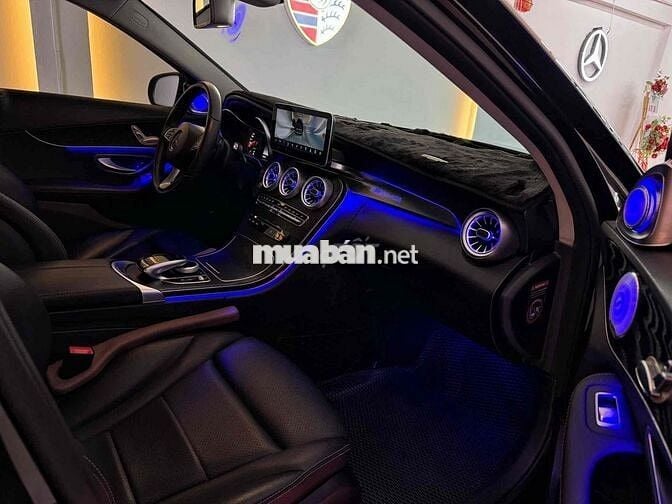 Mercedes C200 sx 2018 siêulướt 5v km 100tr đồ chơi