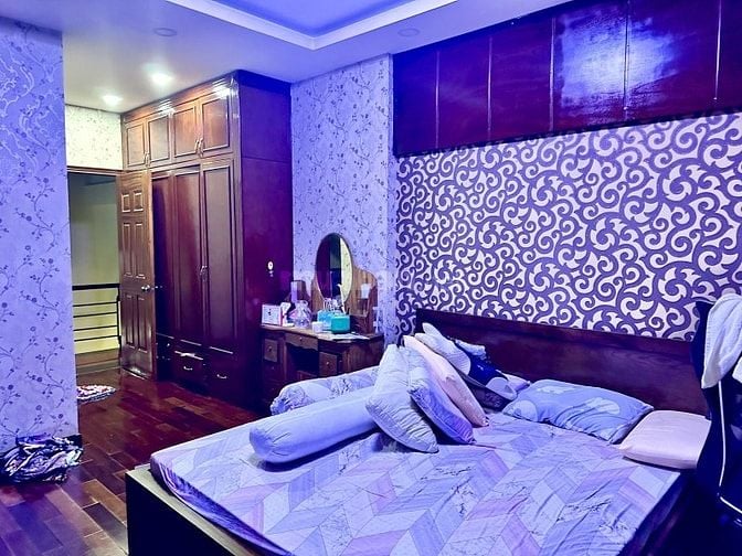 Nhà 4 tầng, diện tích 74m² (4.3 x 16.8), Đỗ Xuân Hợp, giá 5.9 tỷ