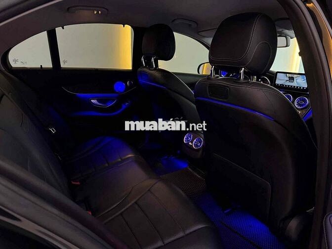 Mercedes C200 sx 2018 siêulướt 5v km 100tr đồ chơi