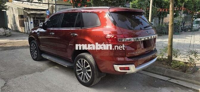 Ford Everest 2020 2.0 Bi-Turbo Titanium hai cầu