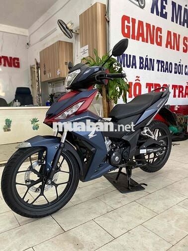 Honda Winner V1 150 đk 2016 màu xanh nhám BSTP