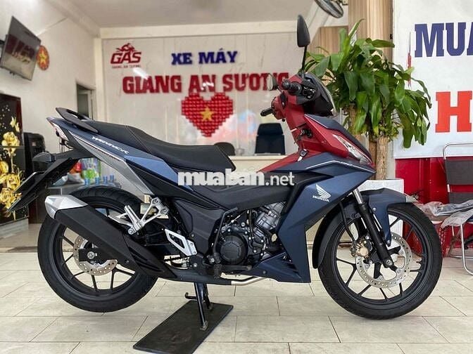 Honda Winner V1 150 đk 2016 màu xanh nhám BSTP