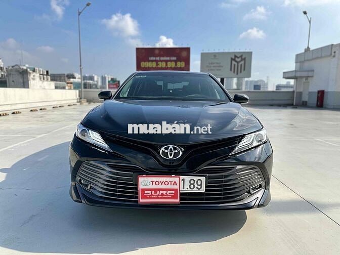 Toyota Camry 2020 2.5 Q Đen 55800 km