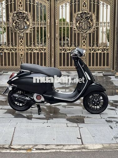 Piaggio Vespa Sprint 2021 iGet ABS Đen