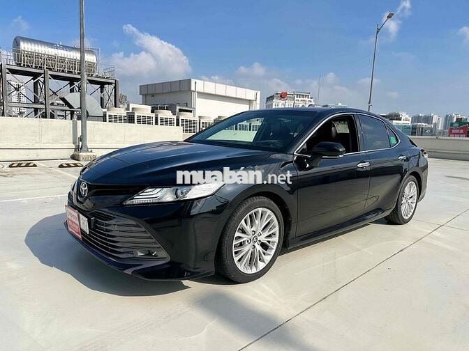 Toyota Camry 2020 2.5 Q Đen 55800 km