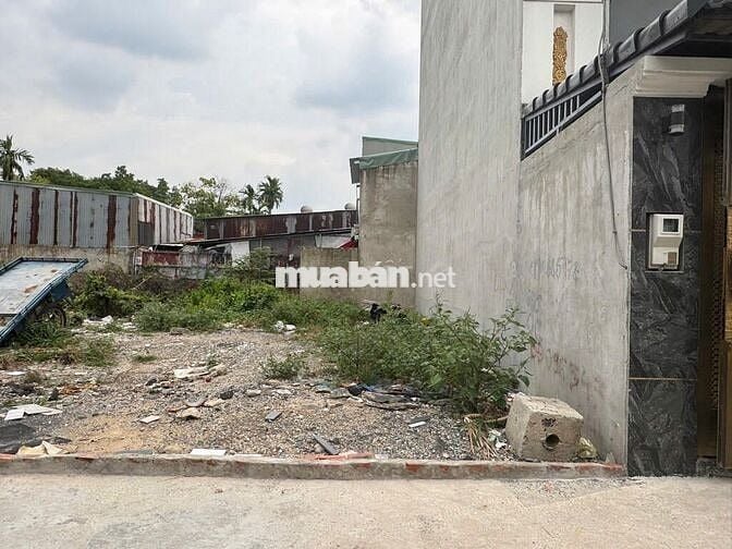 ĐẤT ĐẸP - VỊ TRÍ ĐẸP - HẺM OTO - ĐƯỜNG QL13 CŨ - CÁCH SÂN BAY CHỈ 20P