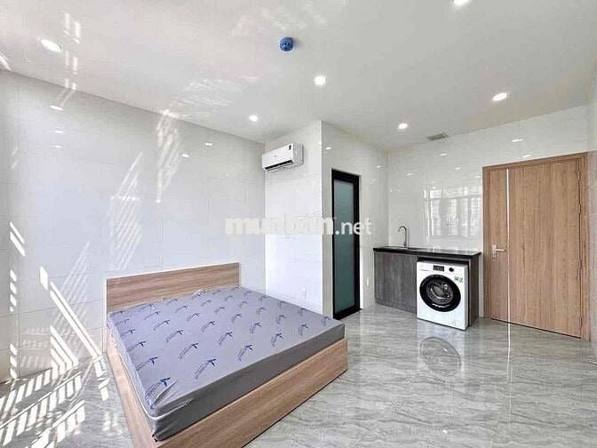 CHO THUÊ CĂN HỘ 25m MÁY GIẶT RIÊNG, CỬA SỔ TRỜI NGAY TRUNG TÂM QUẬN 10