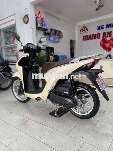 Honda Vision 110 đk 2024 màu vàng đen BSTP