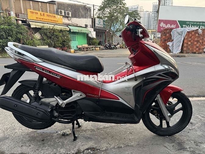 Honda Air Blade Đỏ bạc đã sử dụng