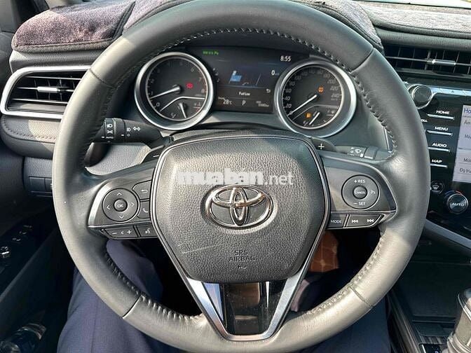 Toyota Camry 2020 2.5 Q Đen 55800 km