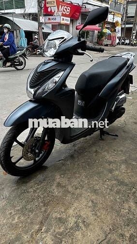 Vision 2022 xanh xám ( hỗ trợ góp )