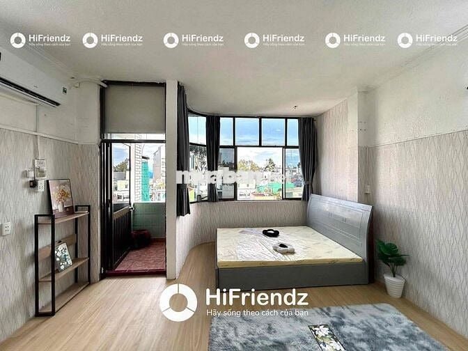 STUDIO FULL NỘI THẤT BAN CÔNG SIÊU RỘNG CHO NUÔI PET ZÁ SIÊU HẠT DẺ