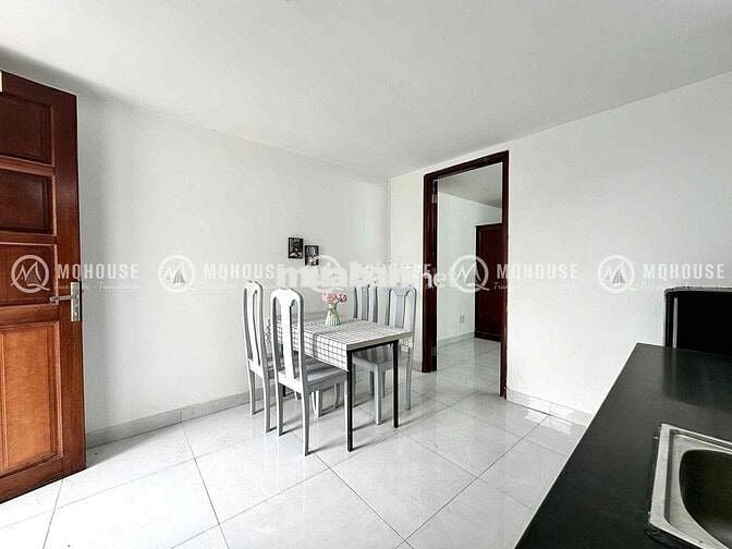 1 PHÒNG NGỦ BAN CÔNG - FULL NỘI THẤT - NGAY CẦU HOÀNG HOA THÁM