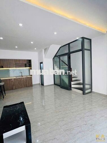 Bán Nhà Mới 1 Trệt 3 Lầu Hẻm Oto Trương Công Định Cách Bãi Sau 2,5km