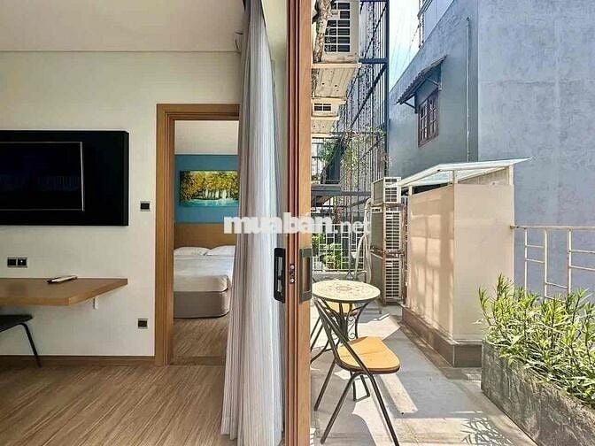 CĂN HỘ 1 PHÒNG NGỦ TÁCH BẾP FULL NỘI THẤT, BAN CÔNG NGAY TRUNG TÂM Q10