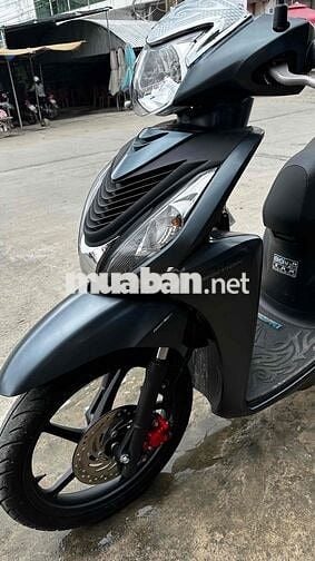 Vision 2022 xanh xám ( hỗ trợ góp )