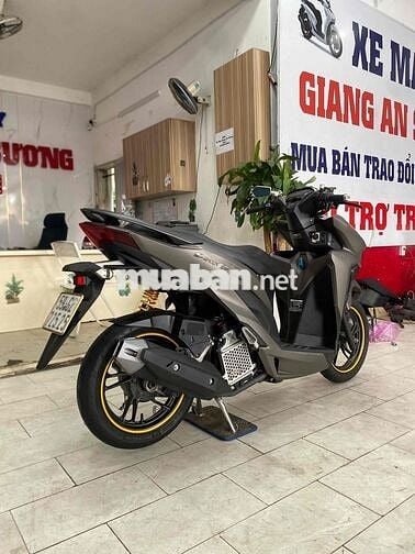 Honda Vario 150 đk 2019 màu vàng các BSTP