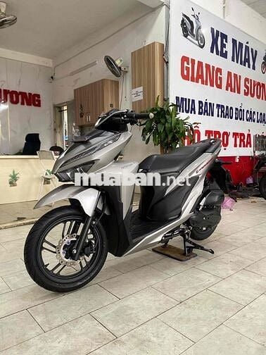 Honda Vario 150 đk 2021 màu bạc nhám BSTP