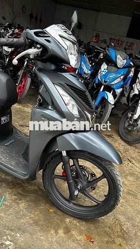 Vision 2022 xanh xám ( hỗ trợ góp )