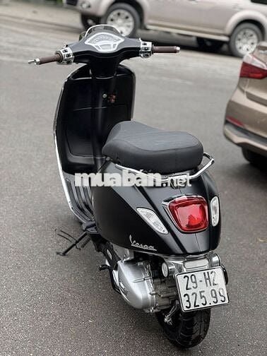 Piaggio Vespa Sprint 2021 iGet ABS Đen