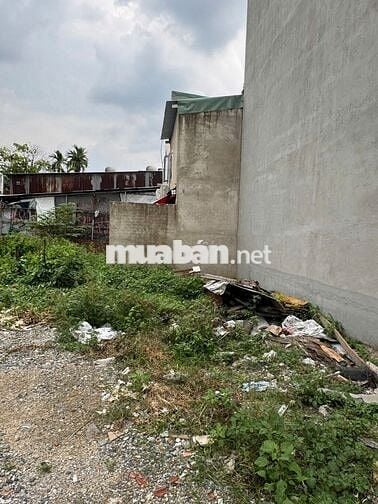 ĐẤT ĐẸP - VỊ TRÍ ĐẸP - HẺM OTO - ĐƯỜNG QL13 CŨ - CÁCH SÂN BAY CHỈ 20P